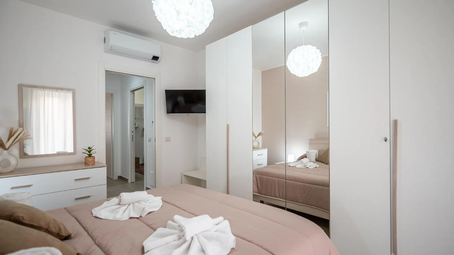 Kelifos Comfort Apartment Sant'Agata di Militello